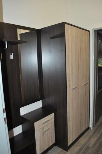 Hostal Restaurace A Penzion Blu?ina