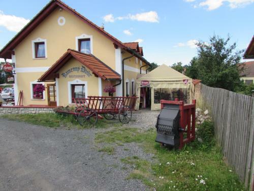 Hostal Pension Kamenn� Dv?r