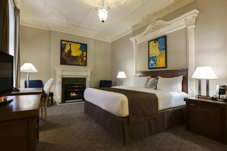 Hotel Chateau Versailles
