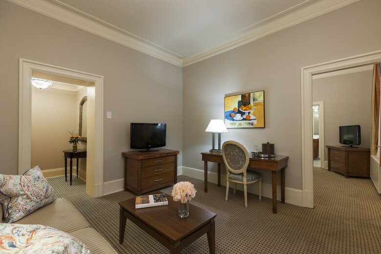 Hotel Chateau Versailles