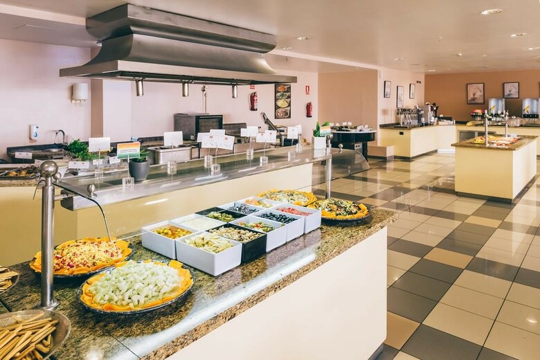 Grand Muthu Golf Plaza Hotel & Spa