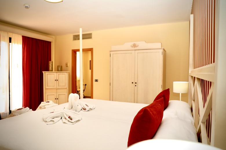 Grand Muthu Golf Plaza Hotel & Spa
