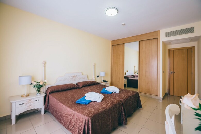 Grand Muthu Golf Plaza Hotel & Spa