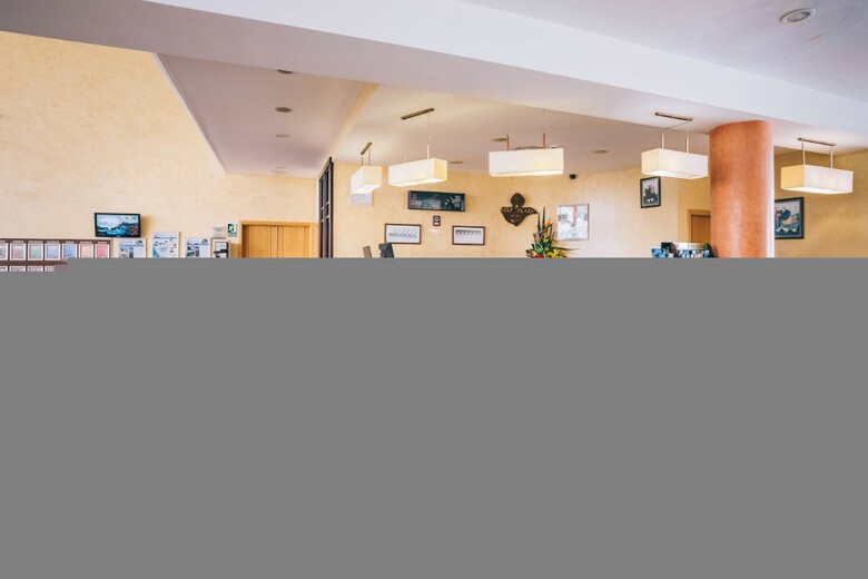 Grand Muthu Golf Plaza Hotel & Spa