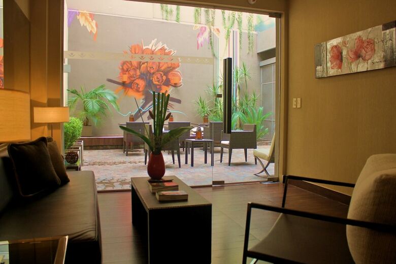 The Glu Hotel
