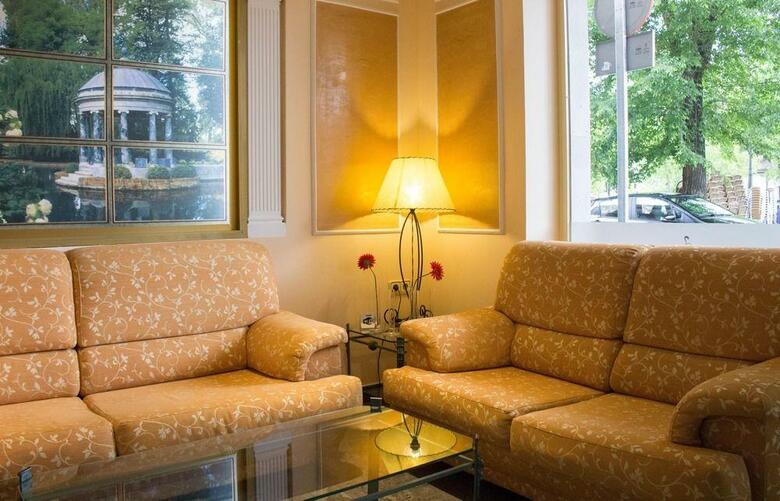 Hotel Jardin De Aranjuez