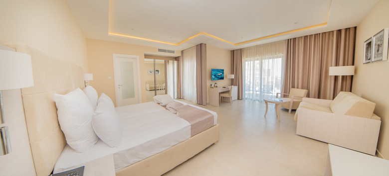 Hotel Maritim Antonine & Spa