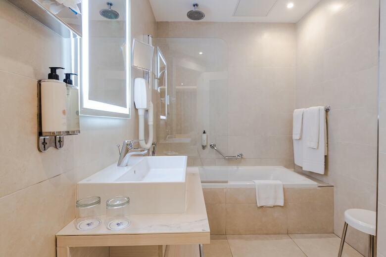 Hotel Maritim Antonine & Spa