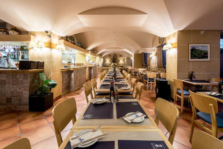 Hotel Maritim Antonine & Spa