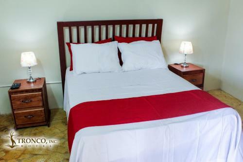 Bed & Breakfast Tronco Inc