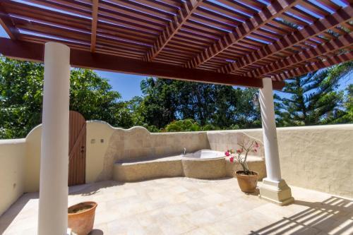 Luxury Villas At Sea Horse Ranch