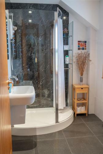 Bed & Breakfast Ballycairn House