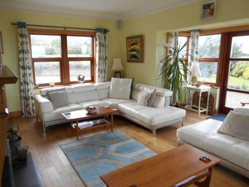 Bed & Breakfast Ballycairn House