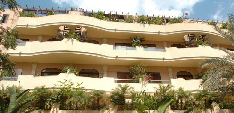Fortina Hotel