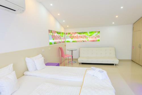Hotel Christina Plus