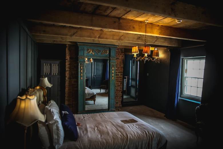 Hotel William De Percy
