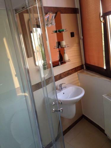 Hostal Casa Craiova Nuova