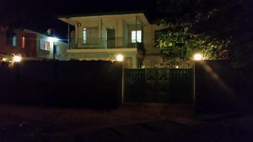Hostal Holiday Lodge