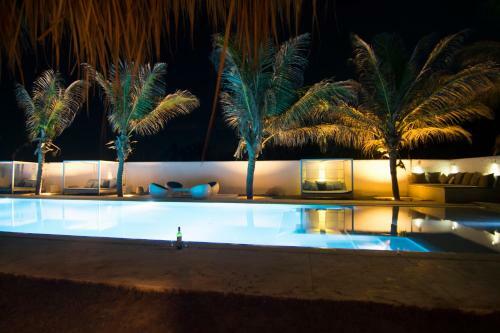 Hotel Dolphin Beach Alankuda