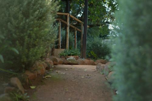 Lodge Clydesdale On Lions River