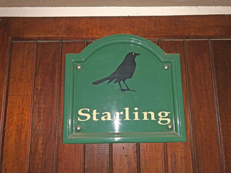Hostal Hills And Dales Accommodation