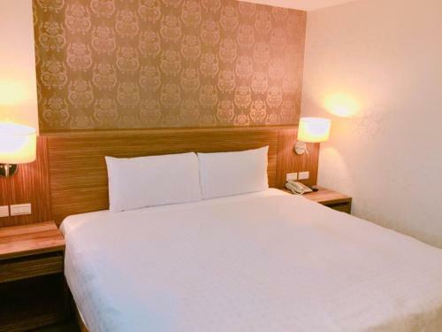 Paris Business Hotel