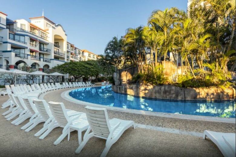 Hotel Oaks Calypso Plaza Resort