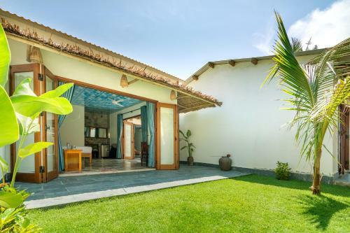 Hidden Beach Bungalow Sea View