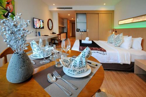 Nha Trang Beach Apartments At Starcity Building