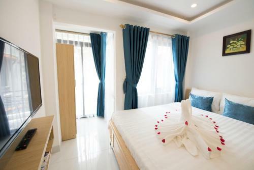 Ha Noi Holiday Center Hotel