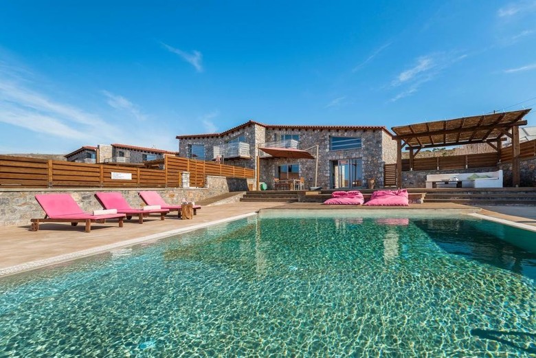 Lindos Seastone Villas