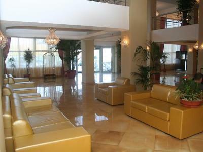 Hotel Rin Airport 4 Star