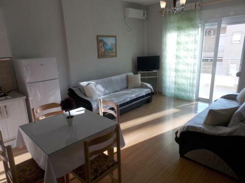 Frenki Apartments
