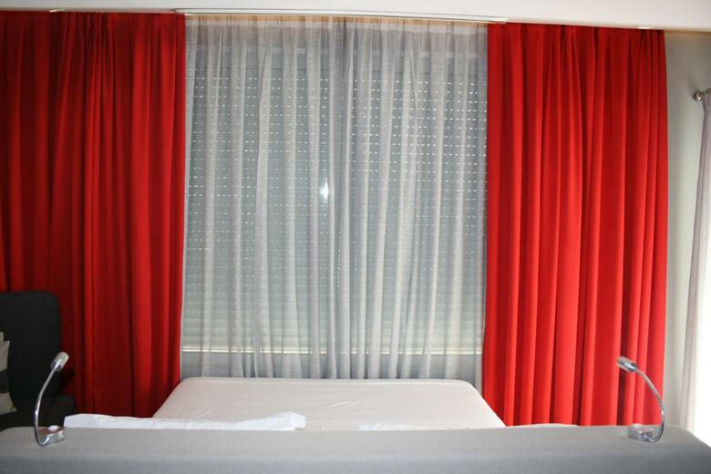 Bougainville Bay Hotel