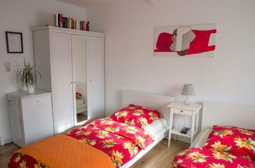 Tasca Im Feui Apartments
