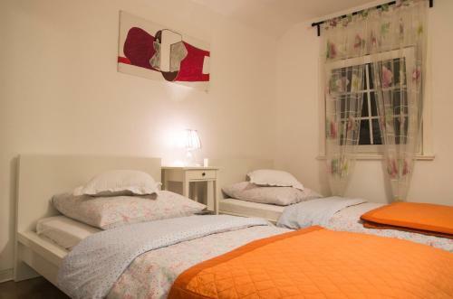 Tasca Im Feui Apartments
