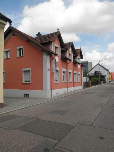 Hostal Pension Holzgarten