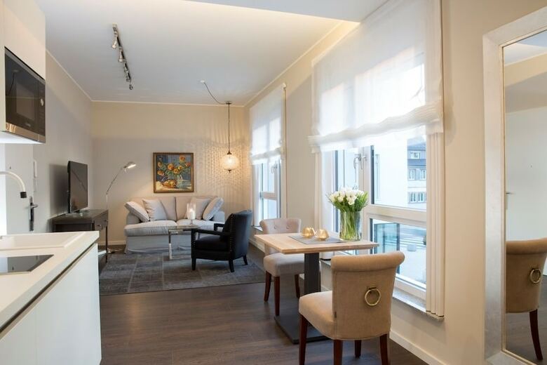 Apartamento Logis First Class Business Suites