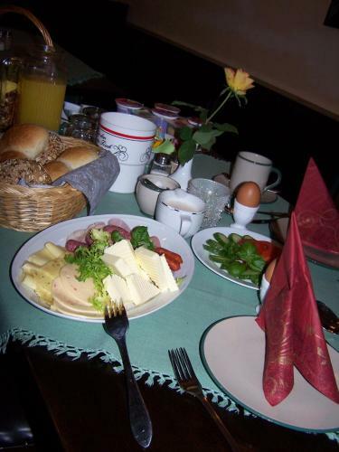Hostal Waldgasthof Bad Einsiedel