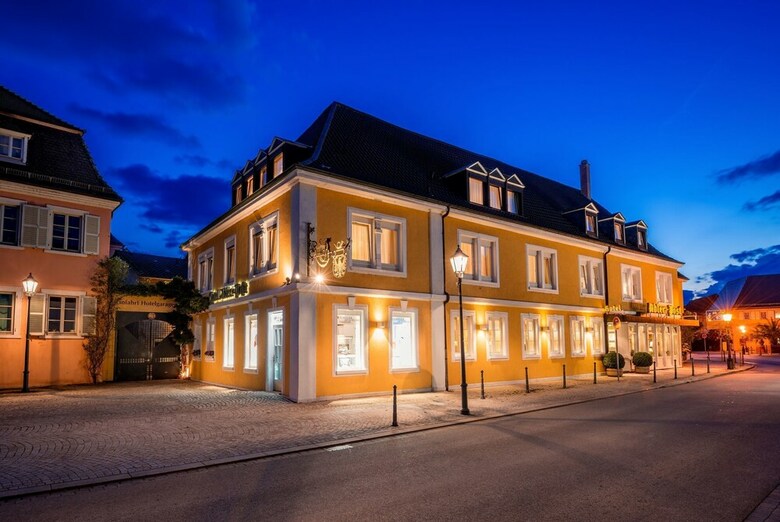 Hotel Adler - Post