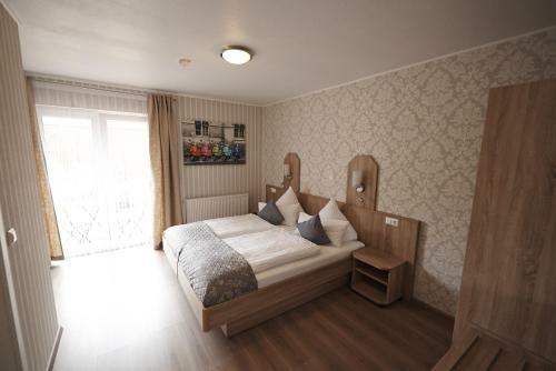 Hostal Hotel Garni Wurster Kroog