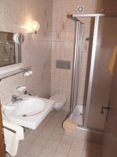 Hostal Pension Zur Klause