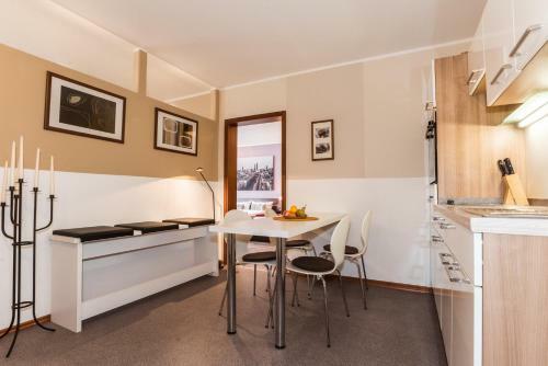 Westpark Apartments