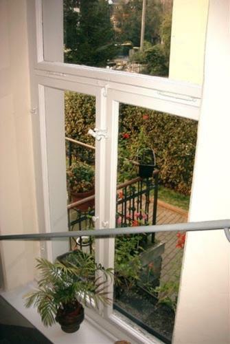 Hostal Hotel-pension K�nigswald