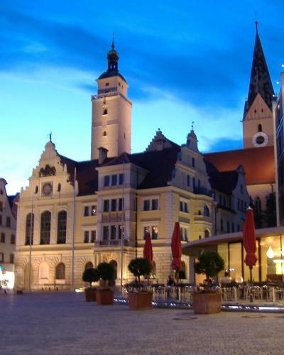 Hotel Ara
