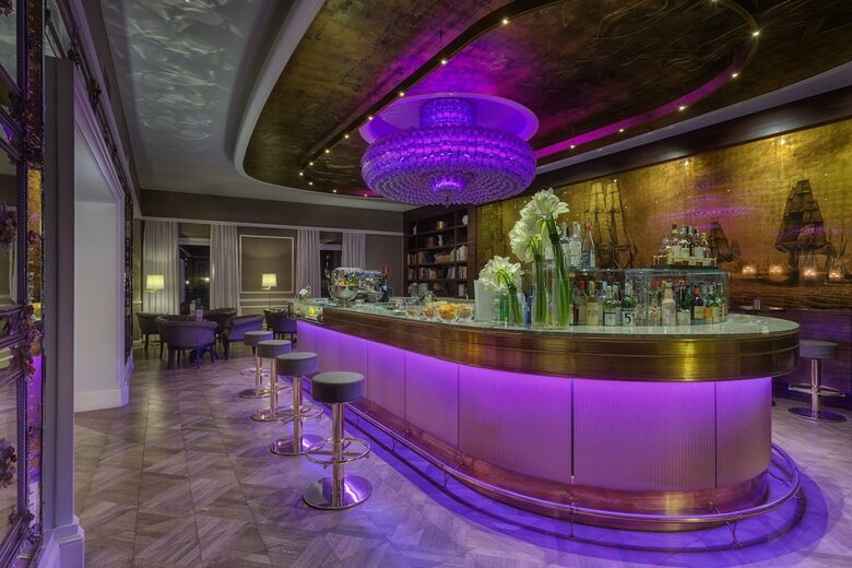 Plaza Hotel Lucchesi
