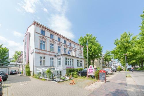 Hostal Haus Troja / Pension Katy