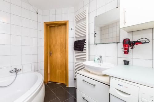 Apartamento Ferienwohnung K�ln Messe