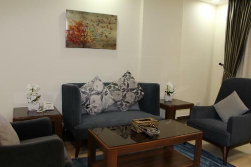 High End Gardens Aparthotel