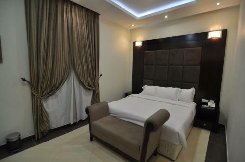 High End Gardens Aparthotel